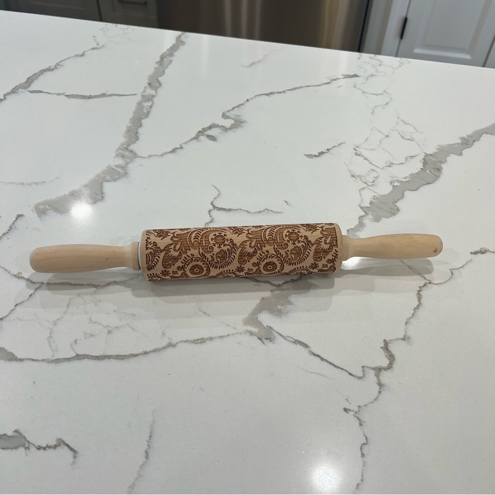 NEW Rolling Pin Embossed with FOLK FLORAL Pattern for Baking Engraved Cookies